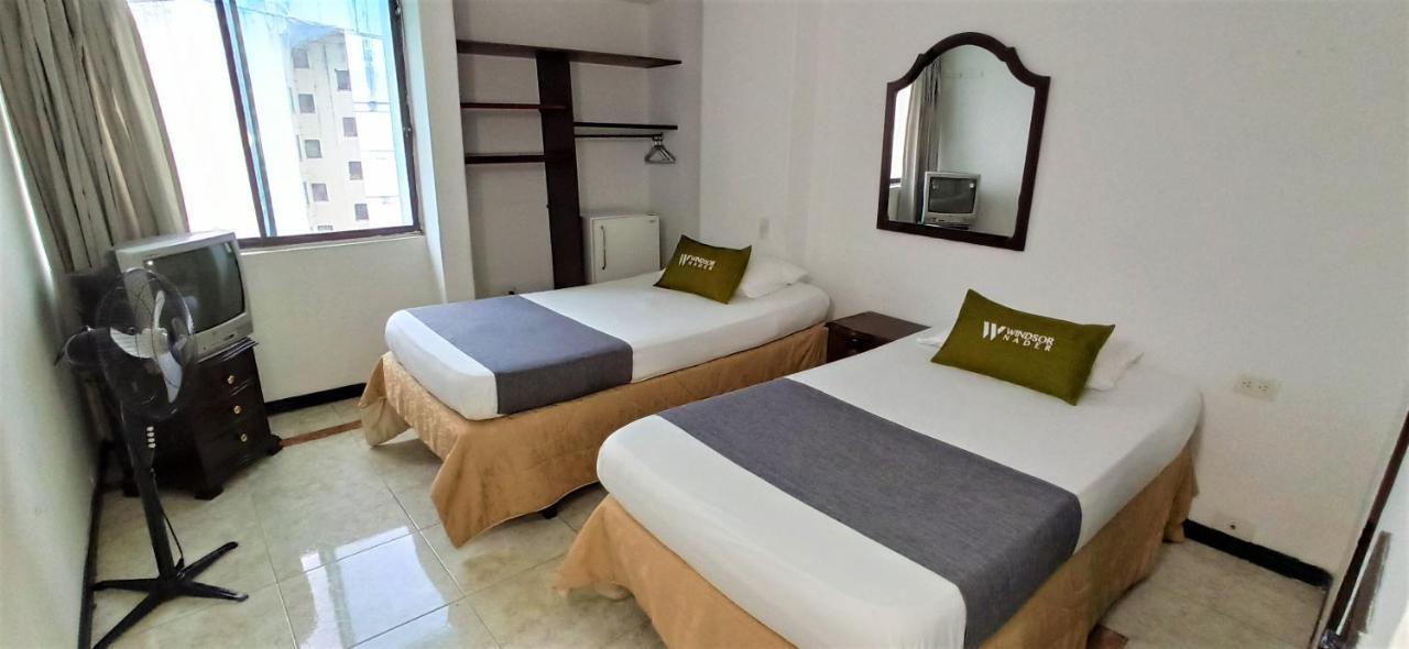 Hotel Windsor Plaza - Downtown קאלי מראה חיצוני תמונה