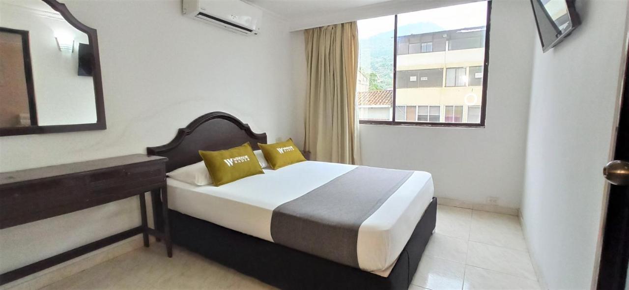 Hotel Windsor Plaza - Downtown קאלי מראה חיצוני תמונה