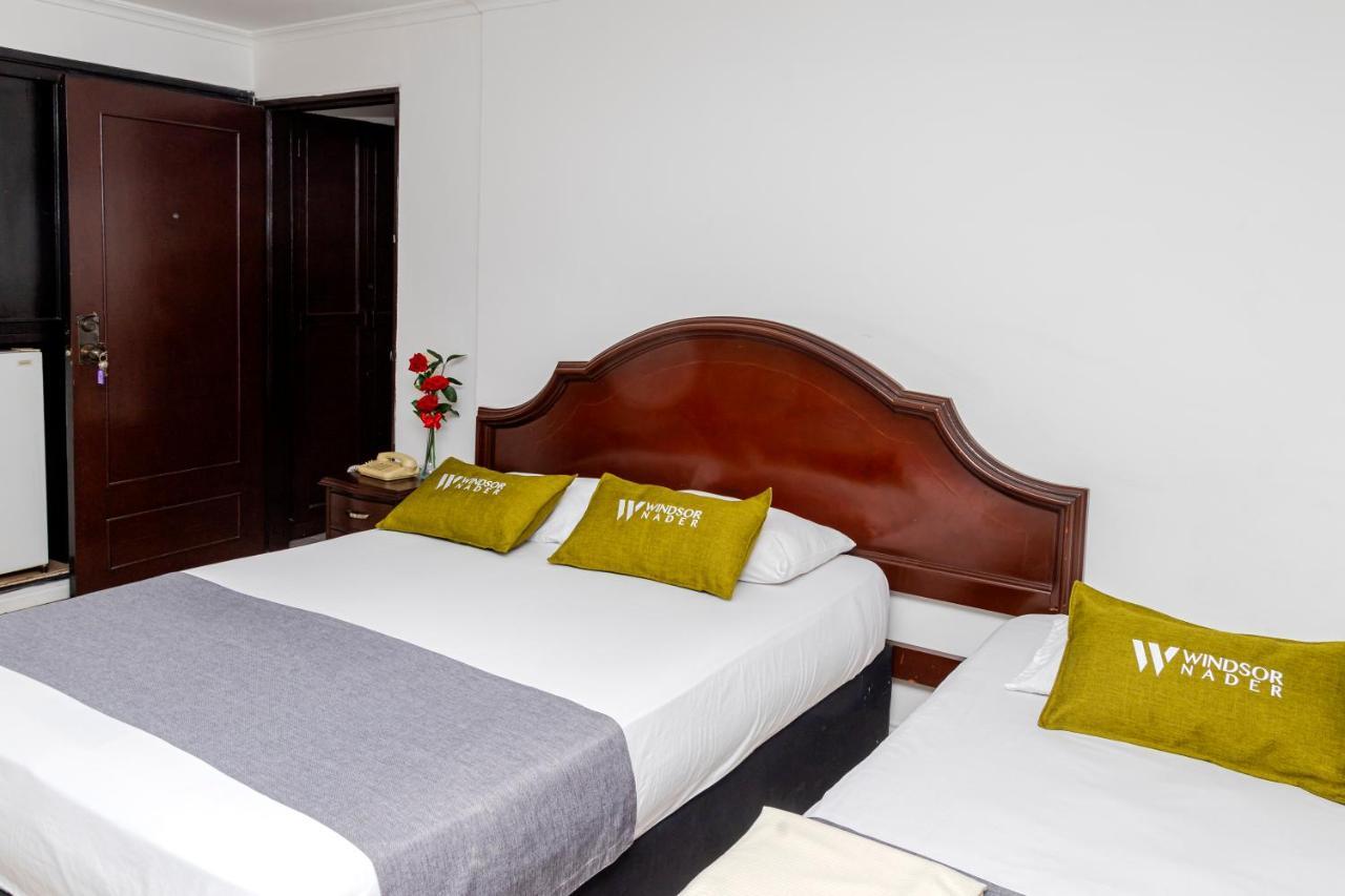 Hotel Windsor Plaza - Downtown קאלי מראה חיצוני תמונה