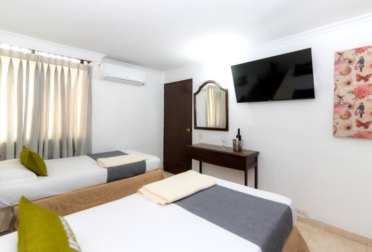 Hotel Windsor Plaza - Downtown קאלי מראה חיצוני תמונה